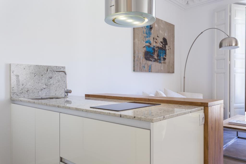 Puerta Del Sol Center Apartment Madrid Luaran gambar
