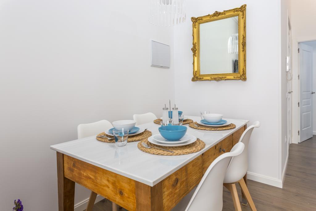 Puerta Del Sol Center Apartment Madrid Luaran gambar