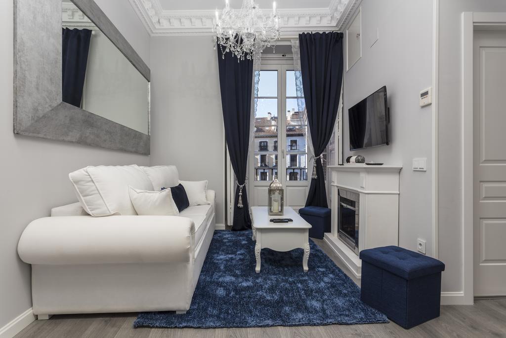Puerta Del Sol Center Apartment Madrid Luaran gambar