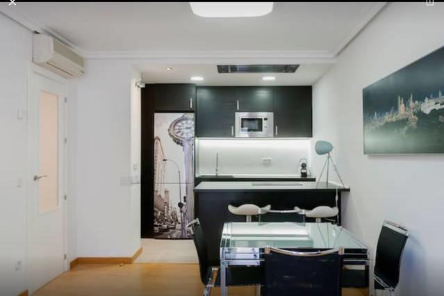 Puerta Del Sol Center Apartment Madrid Luaran gambar